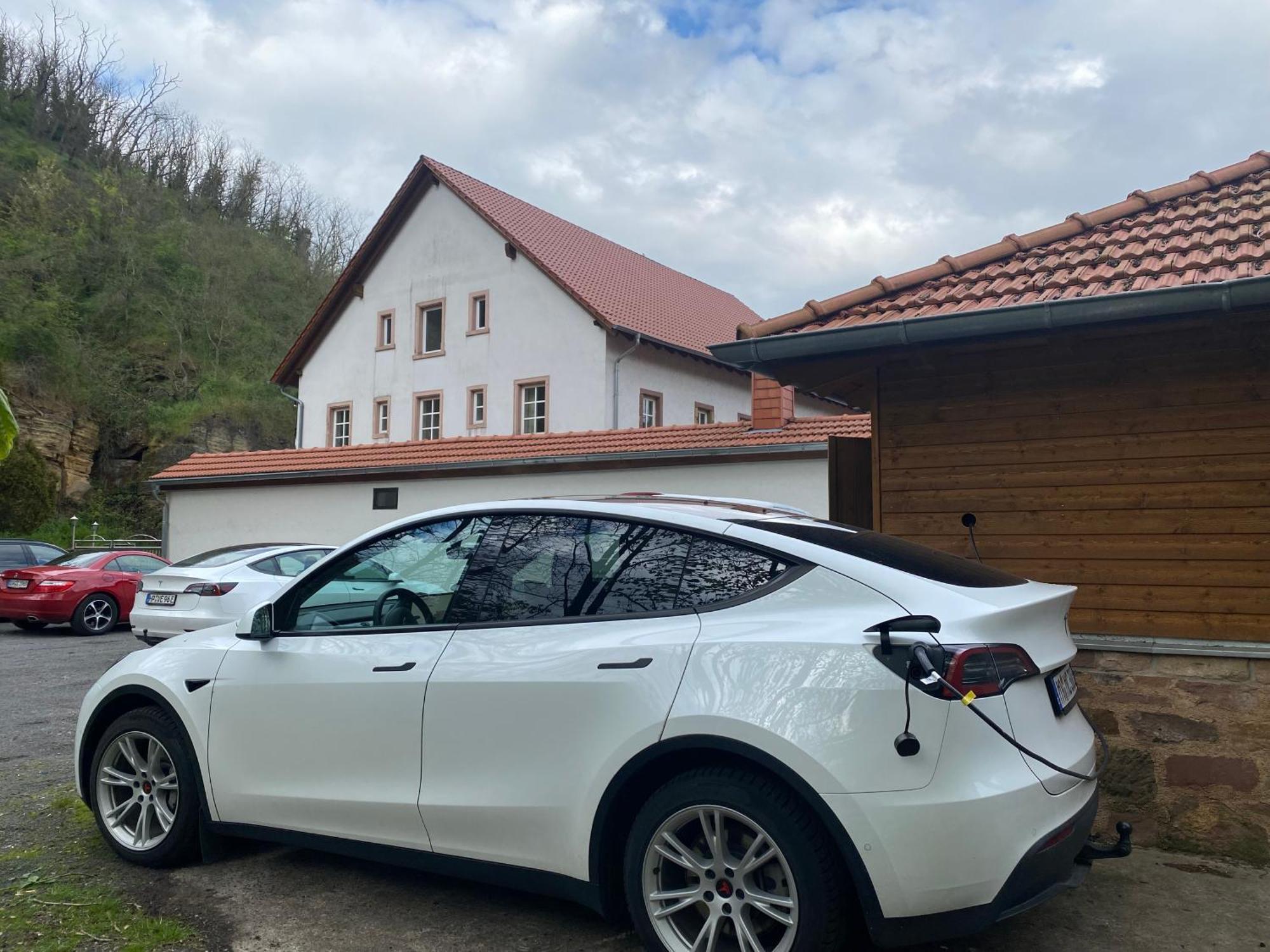 Felsenmuehle Neuleiningen Bed & Breakfast Bagian luar foto
